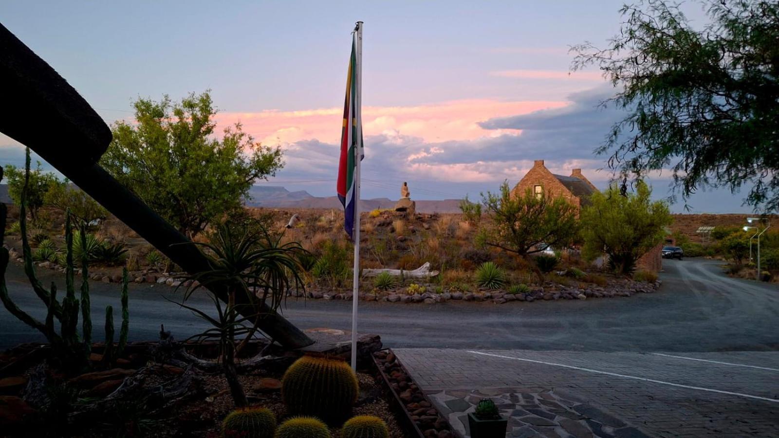 Teri-Lemveli Lodge Beaufort West Eksteriør billede