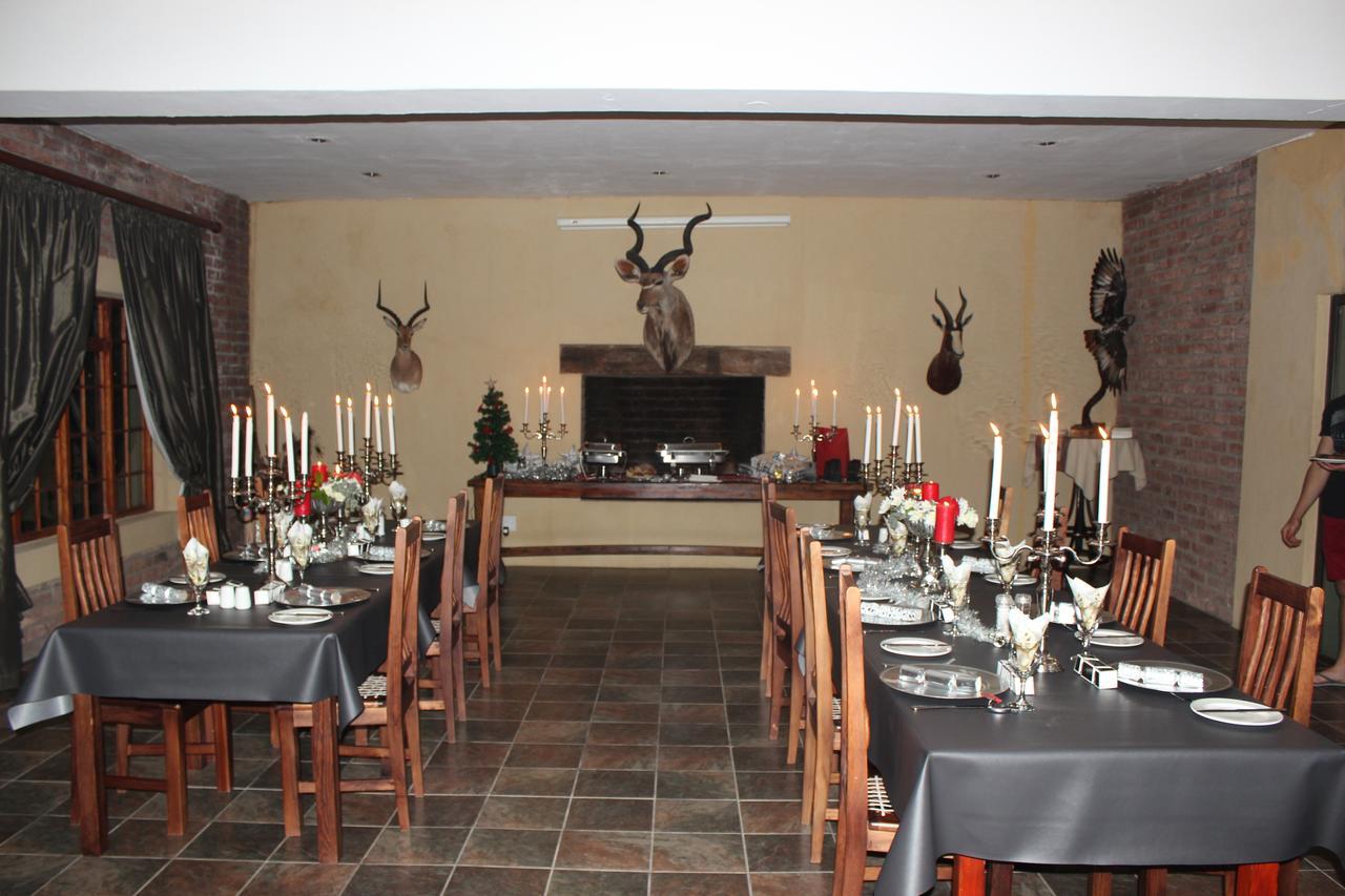 Teri-Lemveli Lodge Beaufort West Eksteriør billede