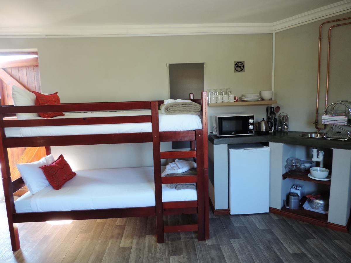 Teri-Lemveli Lodge Beaufort West Eksteriør billede